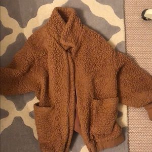 Emma chamberlain teddy bear coat